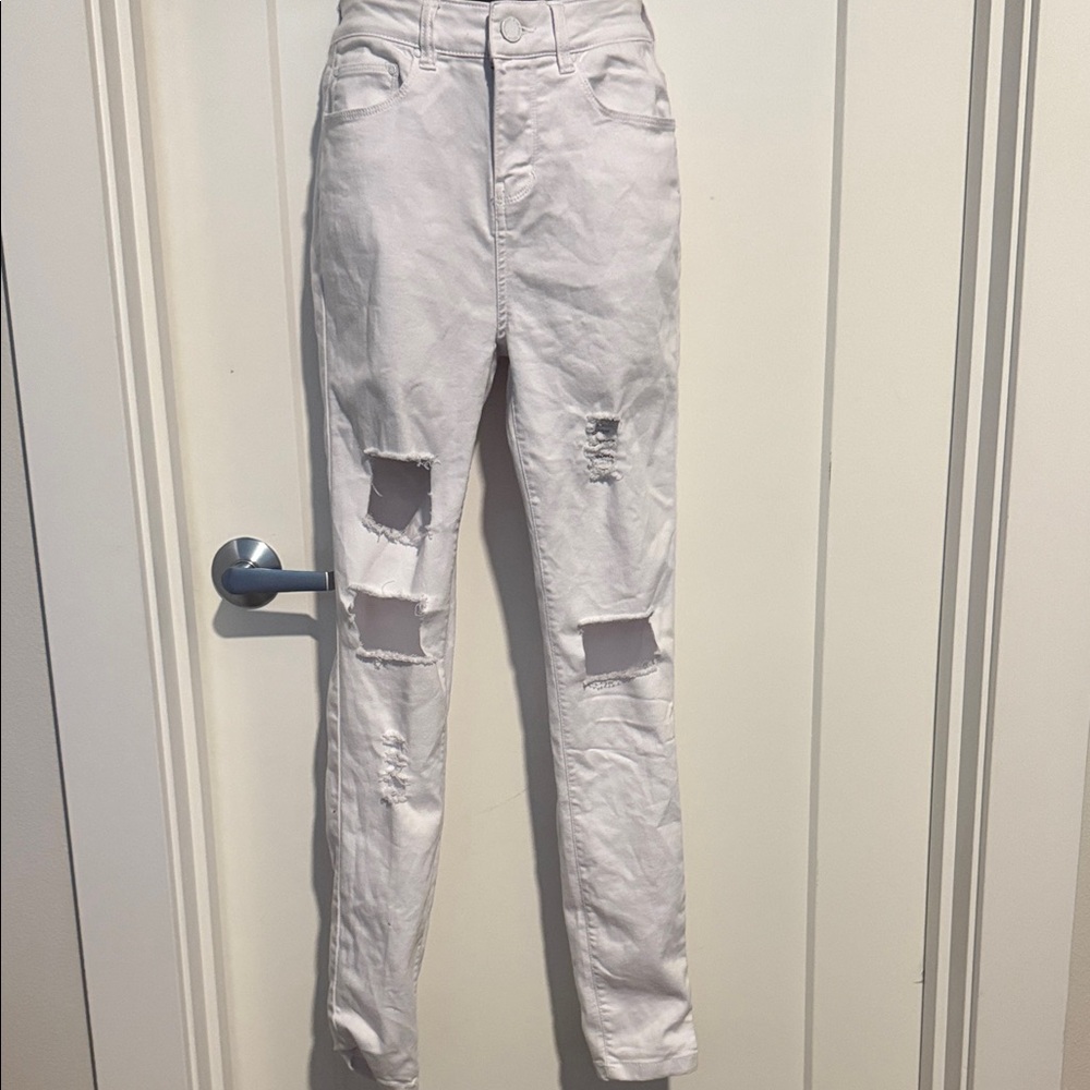 Distressed Women Jeans